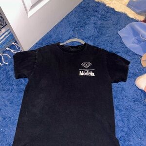Vintage Diamond Modelo T Shirt
